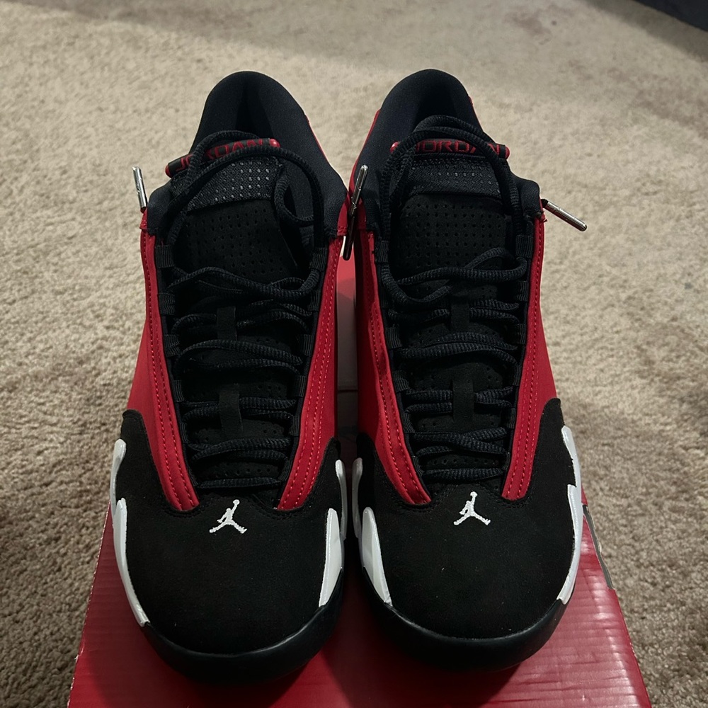 Gym Red 14s